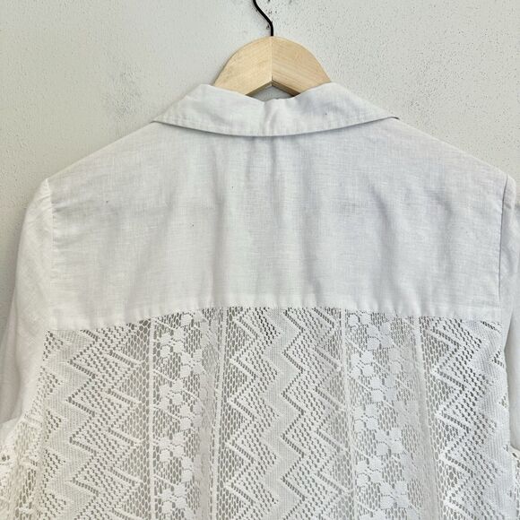 Chicos | Linen Crochet Back Button Shirt Roll Tab Sleeves Top Size 1 -‎ Med - 44 - Picture 12 of 15